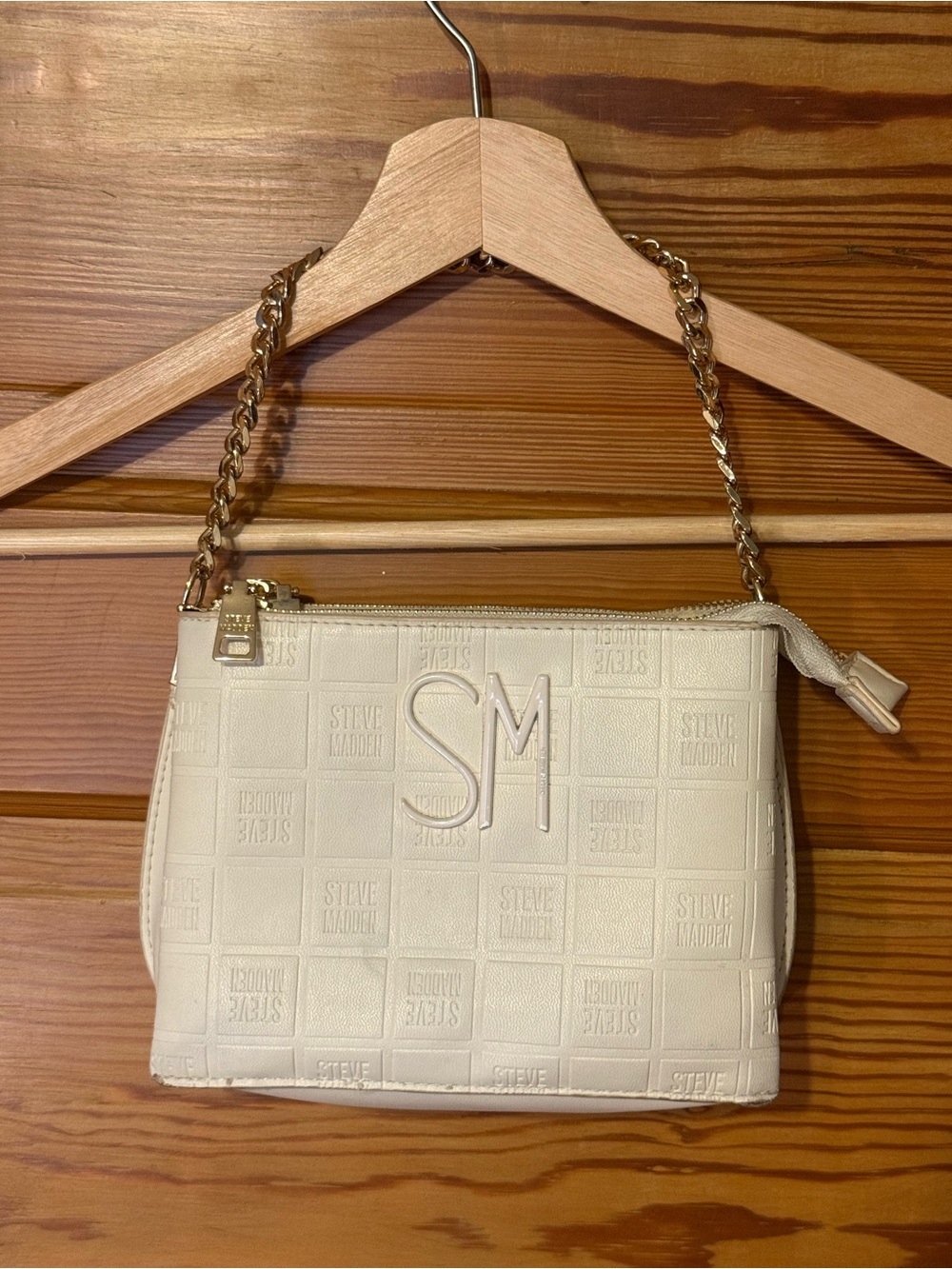 Steve Madden Cream Chain Strap and Crossbody Bag
